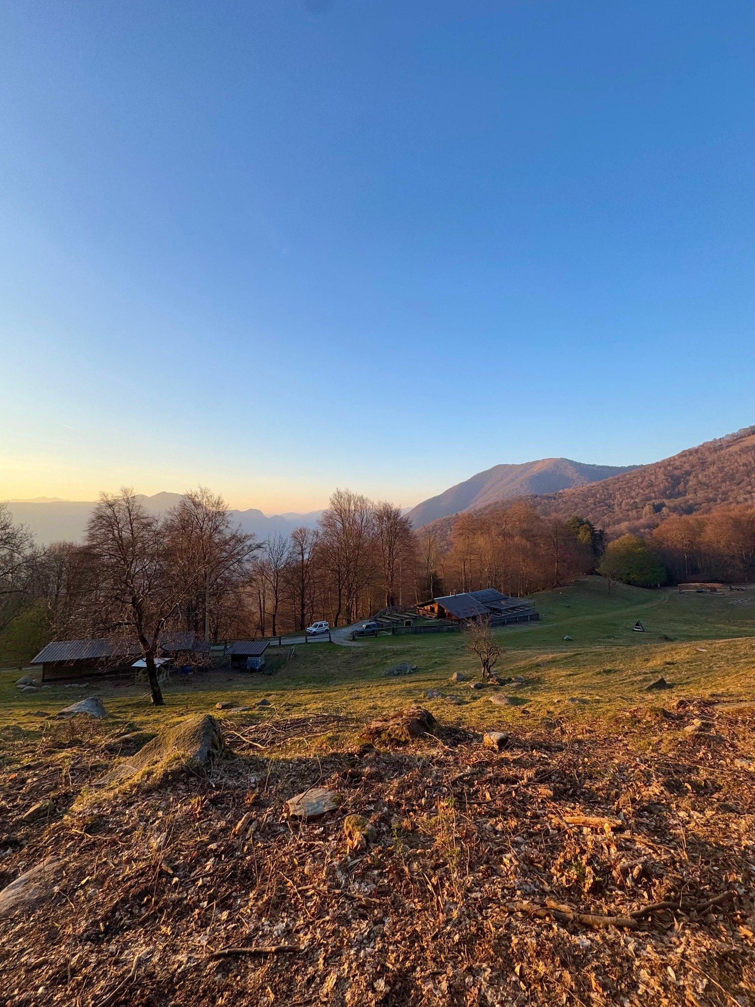 Panorama dell’Alpe al tramonto